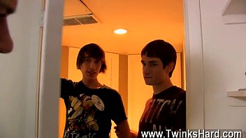 Preview 1 of German Online Mom Romii - Twink movie Dean Holland and Nathan Stratus both take turns servicing