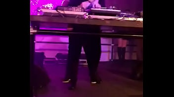 Preview 4 of Tia En El Bano - Gringa  loca en concierto
