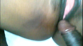 Preview 1 of Giant Eel Fuck Girl Free Porn - CAM00077