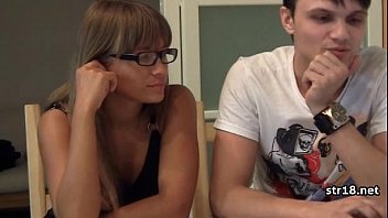 Preview 4 of Alia Bf Mms - amateur couple sextape 18 yo teen