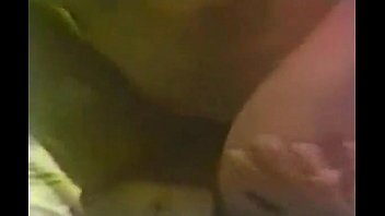 Preview 2 of Indian Desi Girl Mms Sex Video - Mineirinha no Motel com dois amigos