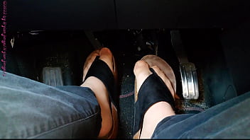 Preview 1 of Indian Nxnxxx - Nylon feet and toe separators in the car