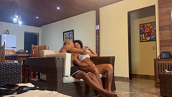 Preview 1 of Son Hot Firandi Mom - A novinha pensou que era s&oacute_ eu e meu amigo mais tinha mais um escondido