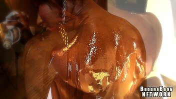 Preview 2 of Azu J - Lexi A&#039_mor Shakes That Big Ass