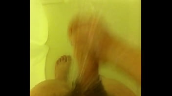 Preview 4 of Eos At - Shower Time!