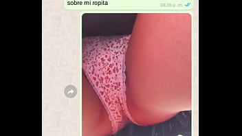 Preview 4 of Irene Esser - Vecina le encanta en cuatro patas