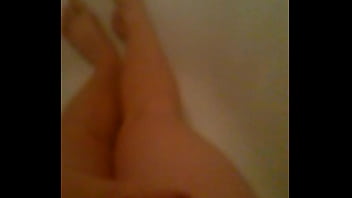 Preview 2 of Fulltext 24823html - me peeing on myself then jerking my limp dick