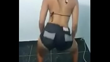 Preview 3 of Kapani Muh Me - ninfeta safadinha rebolando gostosinho