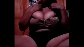 Preview 2 of Jenna Secretary - mis tetas para todos