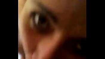 Preview 3 of Seal Peck With Bleeding - se&ntilde_ora infiel mamando