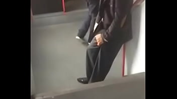 Preview 3 of Xnxx Sonakshi Actress - Cara excitado no metr&ocirc_