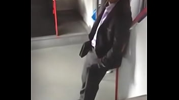 Preview 4 of Xnxx Sonakshi Actress - Cara excitado no metr&ocirc_