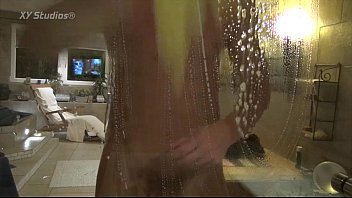Preview 3 of Romantic Telgu Copalsex - Basti putzt nackt