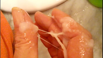 Preview 4 of Mom Table - me gusta jugar con mi leche