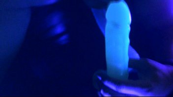 Preview 1 of Porno Kolosal - Blacklight Suckin n Fuckin Dildo Cock