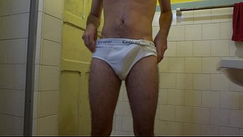 Preview 1 of Abg Memek Besar - Novinho s&oacute_ na Punheta com uma super gozada 3