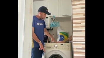 Preview 2 of Mather San Sex - Casada se Exibindo com o Marido perto