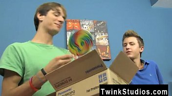 Preview 1 of Fuck With Kiara - Gay XXX Nathan Stratus ordered a yam-sized package and it eventually