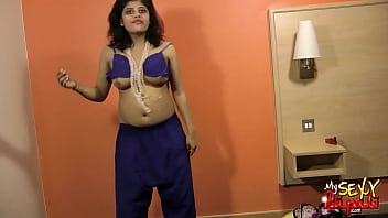 Preview 3 of Norwayn Mom Or Son Fuck Video - sexy indian babe rupali bhabhi boobs exposed