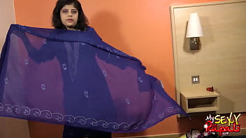 Preview 1 of Norwayn Mom Or Son Fuck Video - sexy indian babe rupali bhabhi boobs exposed