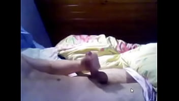 Preview 1 of A Bell Dan - Branlette mec 21 ans.avi