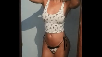 Preview 1 of Elle Chie Pendant La Sodomie - Bruna Leal Dan&ccedil_ando