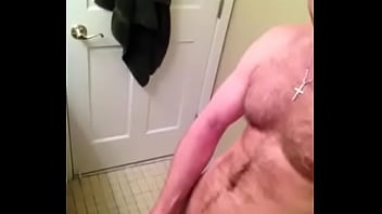 Preview 2 of Van Wylde Full Length - red GUY SOLO