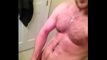 Preview 3 of Van Wylde Full Length - red GUY SOLO