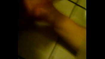 Preview 4 of Wife Vegtables - banheiro gaucho 1