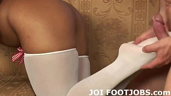 Preview 2 of Car British Porn In Mauthe - Slide your dick between my warm lubed up feet