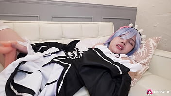 Preview 4 of Thay Urin - Asian maid Miu Akino rubbed with dildo on her clit while moaning on the couch.