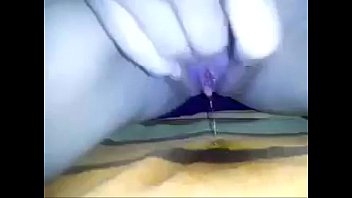Preview 3 of Suing Milf - My ex Hannah squirting for me.