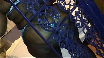 Preview 2 of Ale Ping - Mariozinho63 VIZINHA NEGRAKEROMAIS