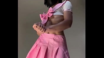 Preview 2 of Hot Mom Bigboobs And Boy - Hermosa puta vestida de mujer
