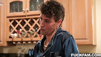 Preview 3 of Lior Xxx - Ripe for the Taking Part 2 Ulterior Motives Scarlett Alexis,  Molly Manning,  Ryan Mclane,  Jay Romero,  Apollo Banks