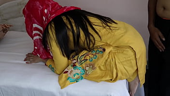 Preview 1 of Grup Bar - Mosi ki Moti gand chudai hindi sex video