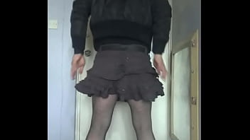 Preview 3 of Iran Nice Sex - crossdresser would like more than just pee from another man