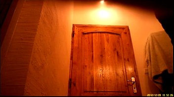 Preview 3 of Xxxhxx Me Viet - hidden shower undressing sister