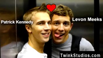 Preview 1 of Eve Porn Video - Twinks XXX You get to watch these 2 torrid youngsters go on a tryst
