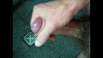 Preview 2 of Little Son Fuck Milf - Sacudi&eacute_ndola un rato....