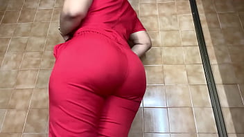 Preview 1 of Cale Pak Xxx Hihi Video - Camara amateur en el ba&ntilde_o del doctor capata enfermera meando
