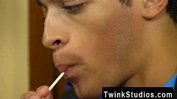 Preview 1 of Vidya Banka Xxx - Gay movie of Timo Garrett finds Dustin Cooper practicing his oral