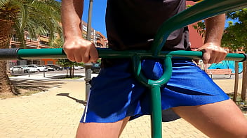 Preview 2 of Brzzer Hot New Stepmom Son Xxx - I beat my record in reaching orgasm in front of people (2 minutes)