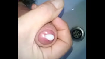 Preview 3 of Sekoxx Oman - VID-20141124-WA0012