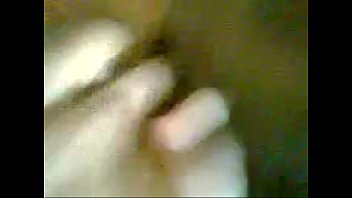 Preview 2 of Abg Susu - mujer se masturba con un banano