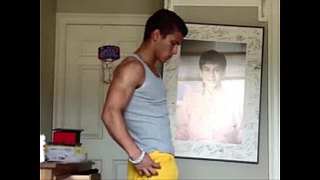 Preview 1 of Friend Sucks Wife - Michael Hoffman New Naked Flexing