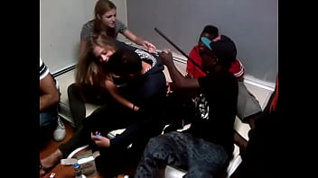 Preview 4 of Fucking Black Cilent - VID-20140913-00011.MP4