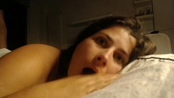 Preview 2 of Phim Sex Uong Nuoc Bot Vietsub - Could STEPSON really Crawl under the Blanket&amp_Cum in STEPMOM at Night?