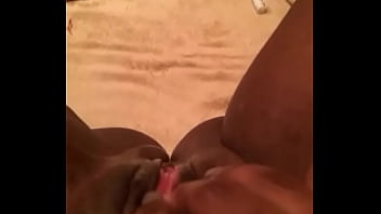 Preview 2 of Long Mintr - Squirting that phat pussy