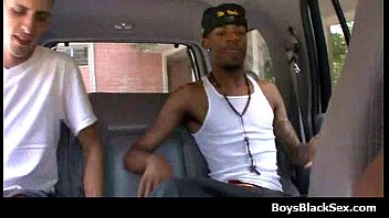 Preview 3 of Kilimani Mums Sex - White sexy twinks banged my black gay men 20